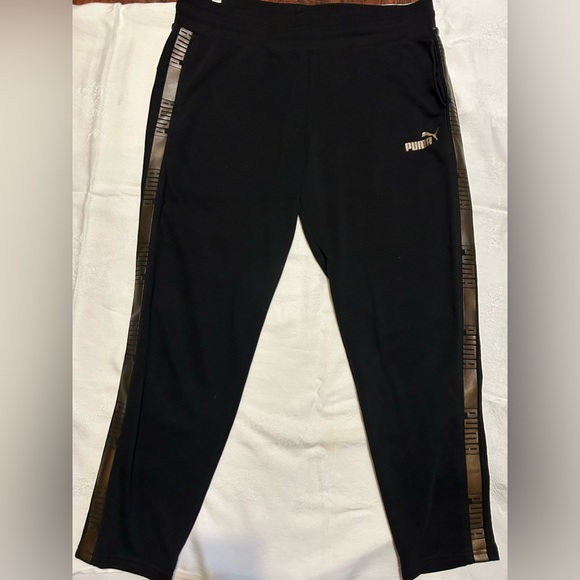 Puma Pants - Puma sweatpants, black with gold, size XL